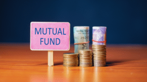 Read more about the article How to Choose Between ETFs and Mutual Funds: A Guide to Making the Right Investment Decision